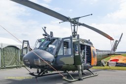 UH-1